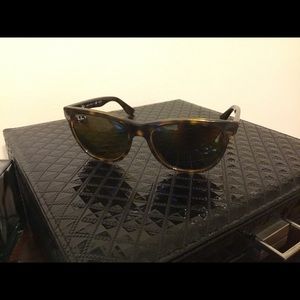 Ray-Ban Sunglasses